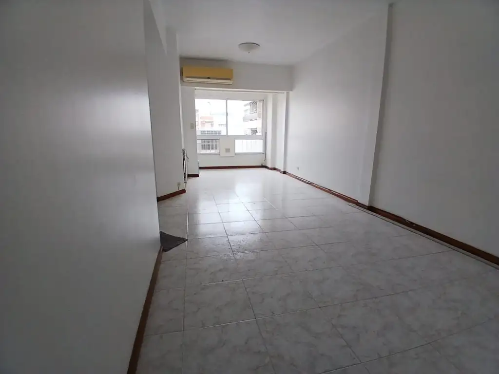 Departamento en Olivos, 6to piso