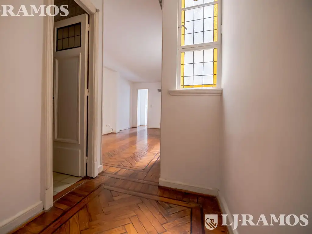 Departamento en Recoleta con dos ascensores