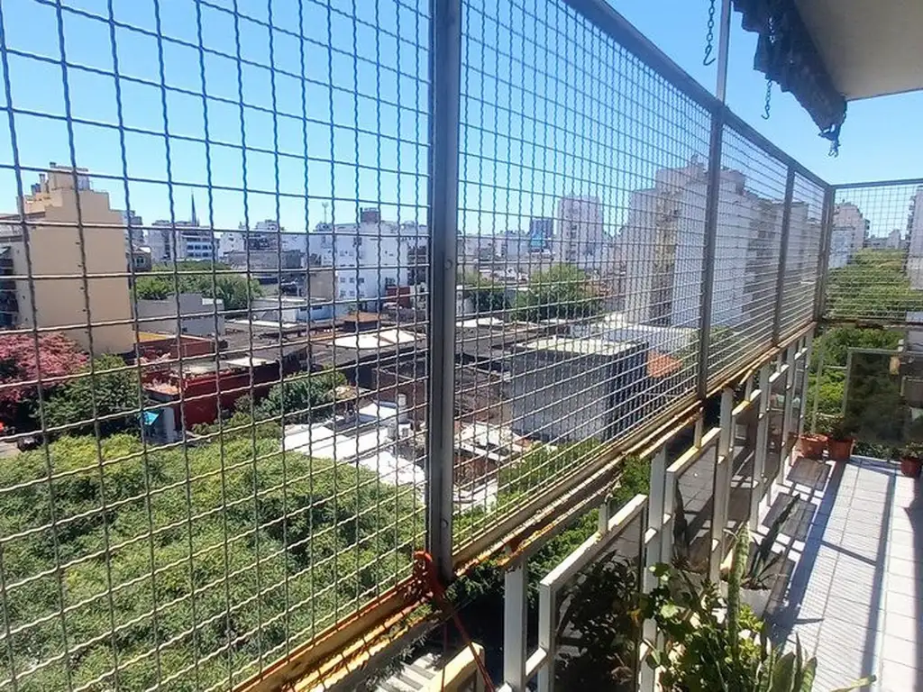 3 ambientes con balcón