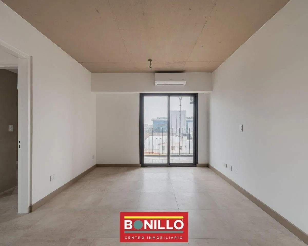 Departamento 2 ambientes con balcón