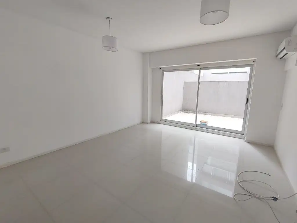 Estudio con patio en Palermo