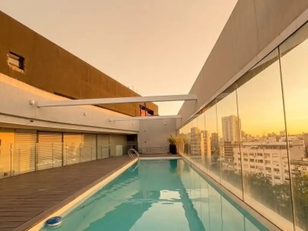Departamento con balcón y amenities
