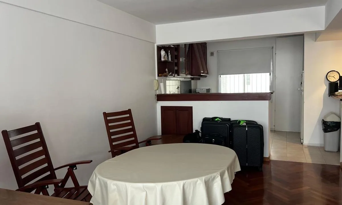 2 ambientes con dos balcones