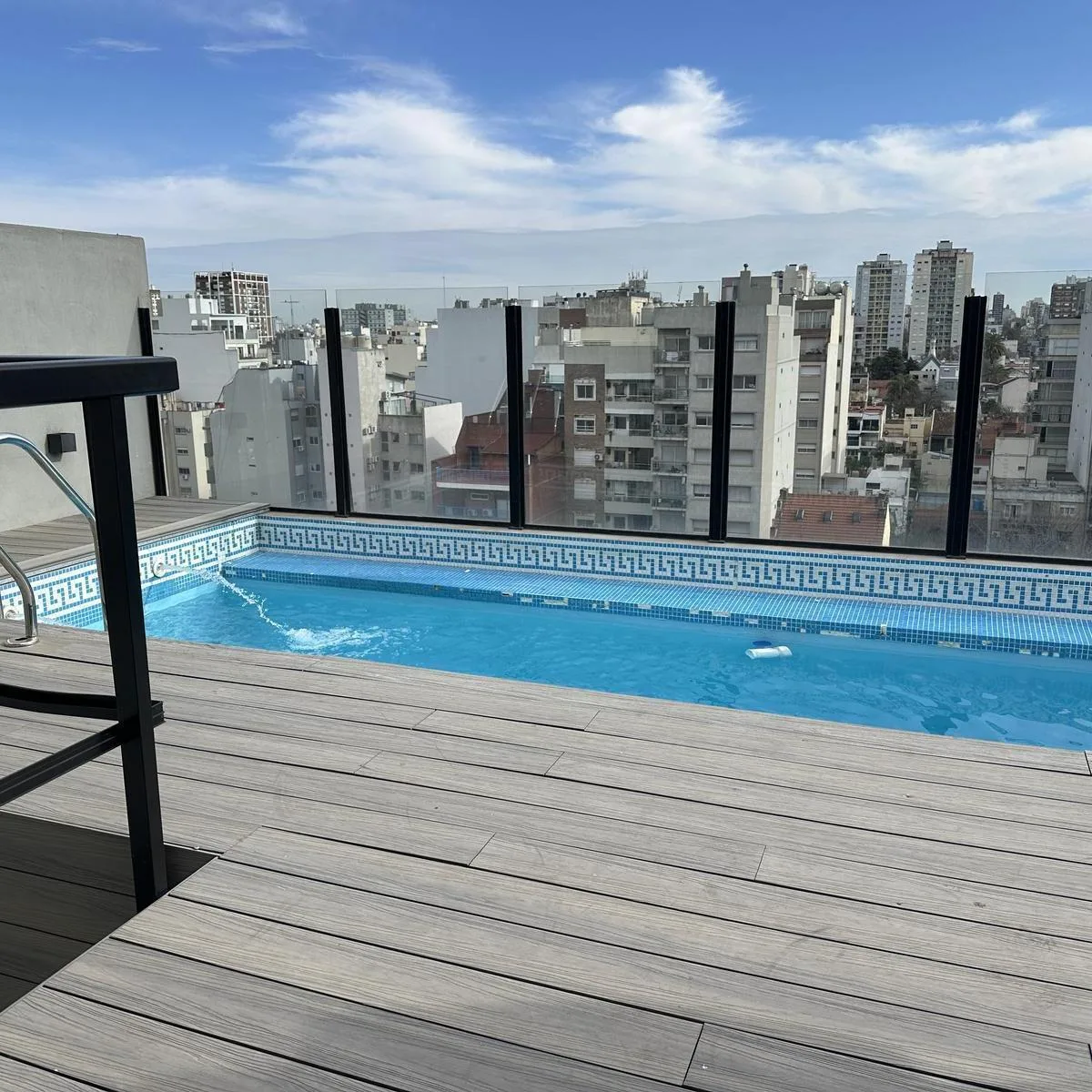 New-build studio with balcony