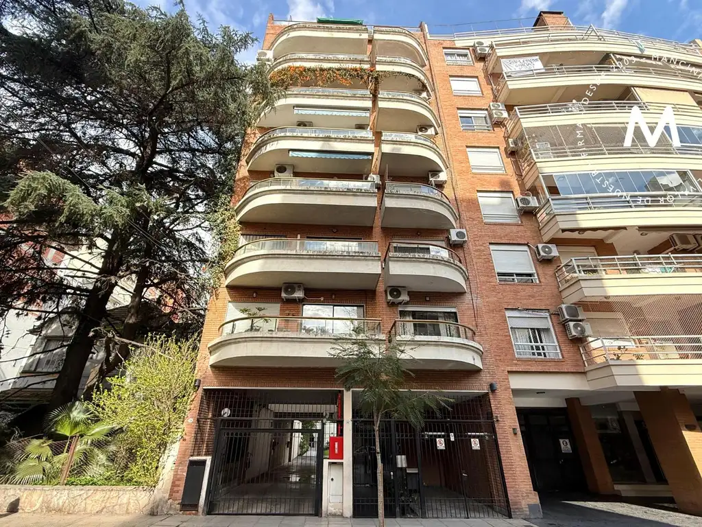 Villa Urquiza studio with balcony