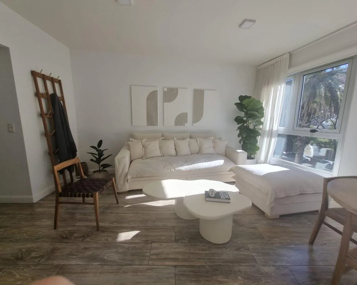 2 ambientes con balcón aterrazado