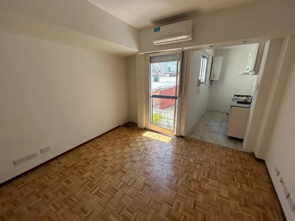 Departamento en Palermo con balcón francés