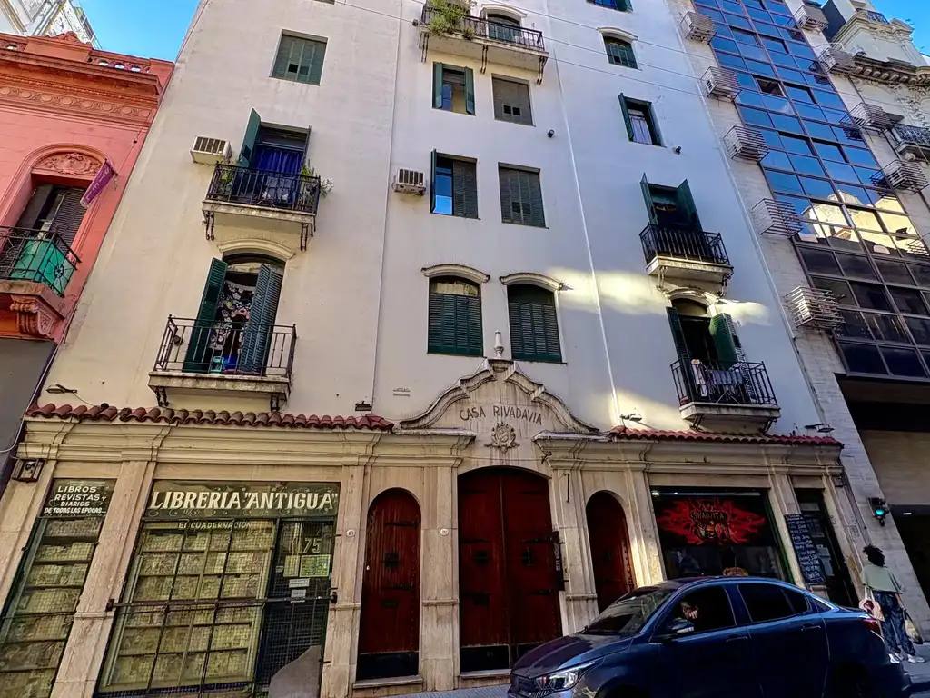 Departamento en planta baja con entrepiso
