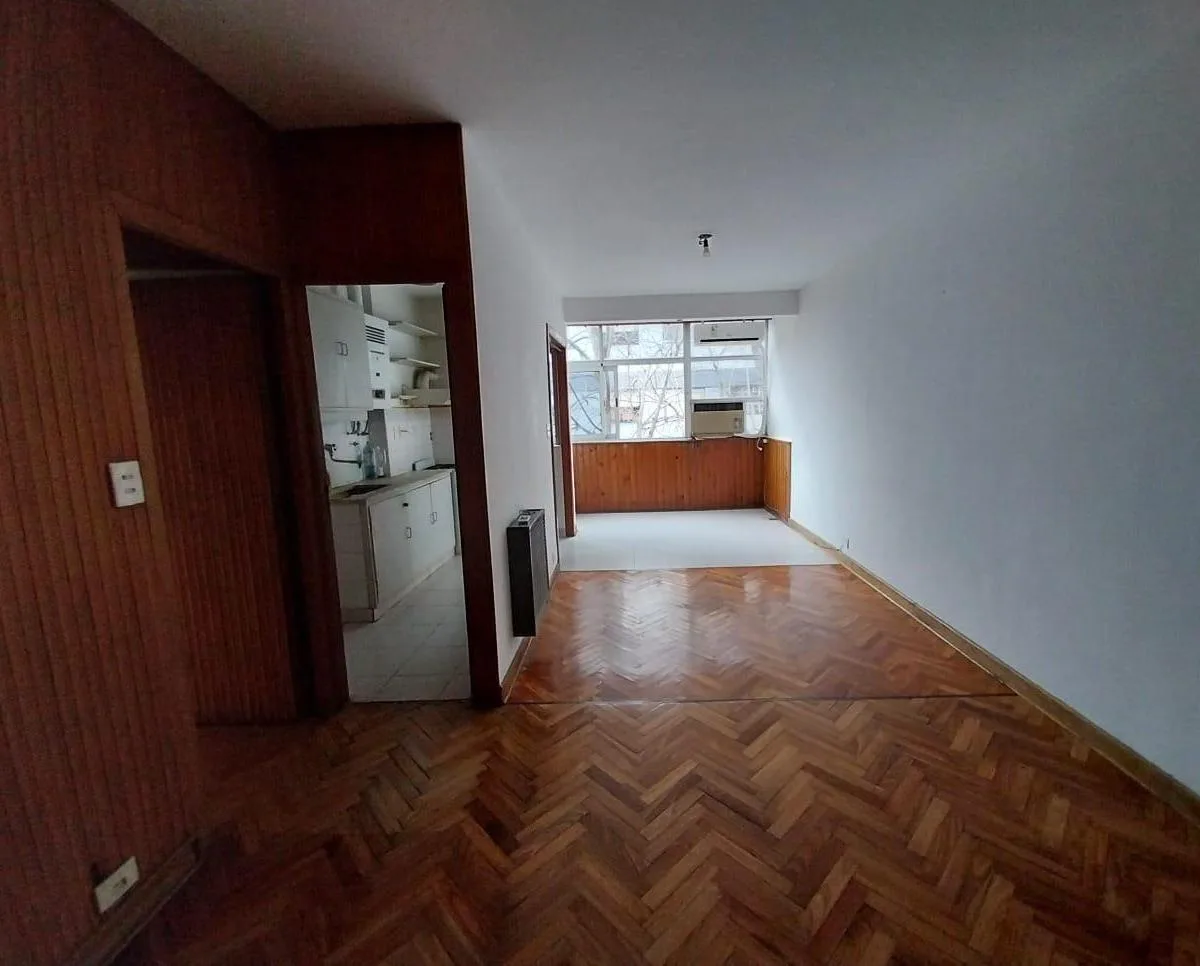 Departamento en esquina en Núñez