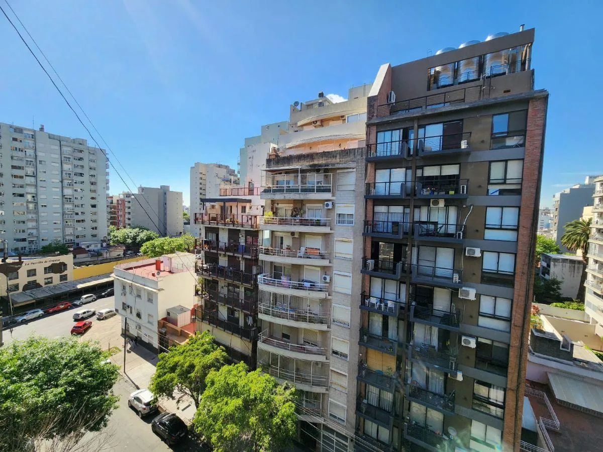 2 ambientes divisible con balcón