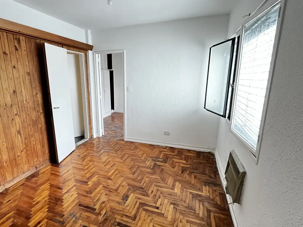 Caballito apartment with parquet
