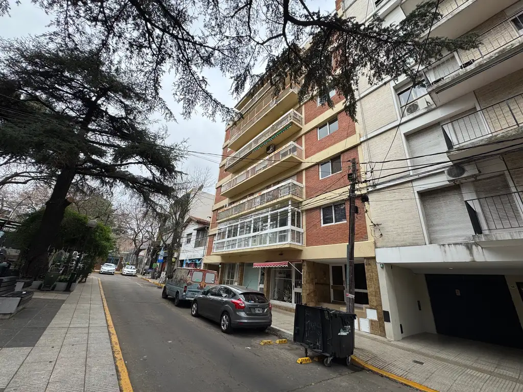 Internal apartment with AC