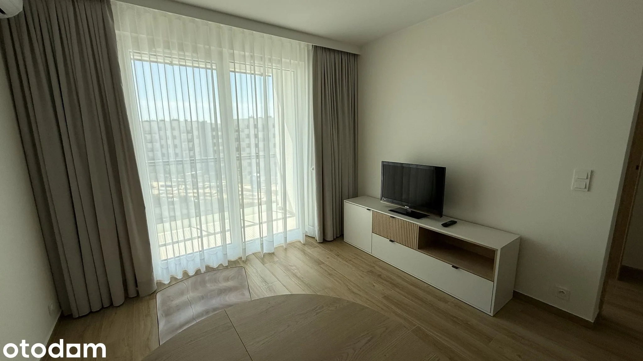 Metro Zachód 38 m², balcony