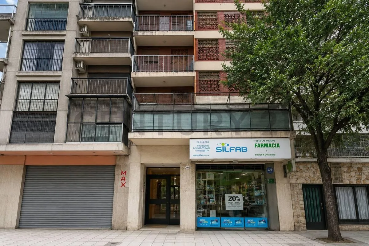 2 ambientes con terraza común