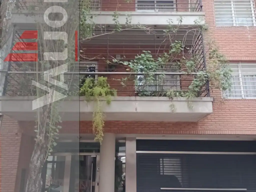 Departamento con balcón en Villa Urquiza
