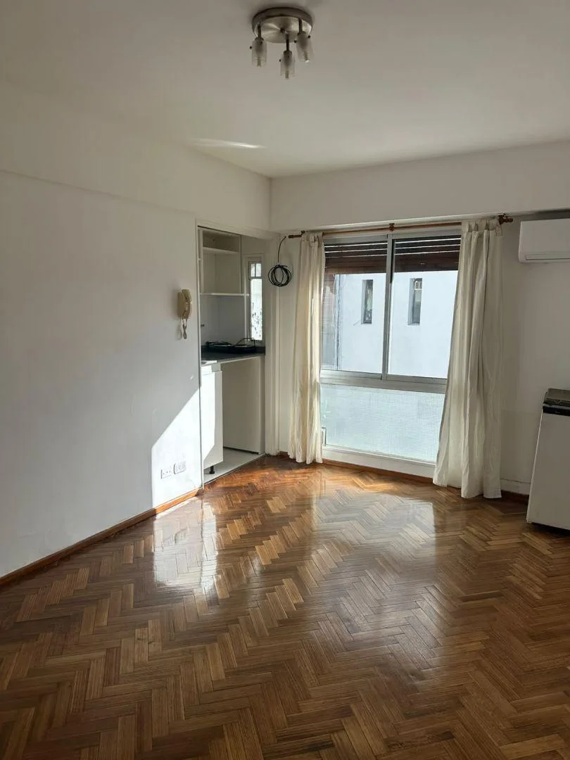 Студия 24 м², во двор