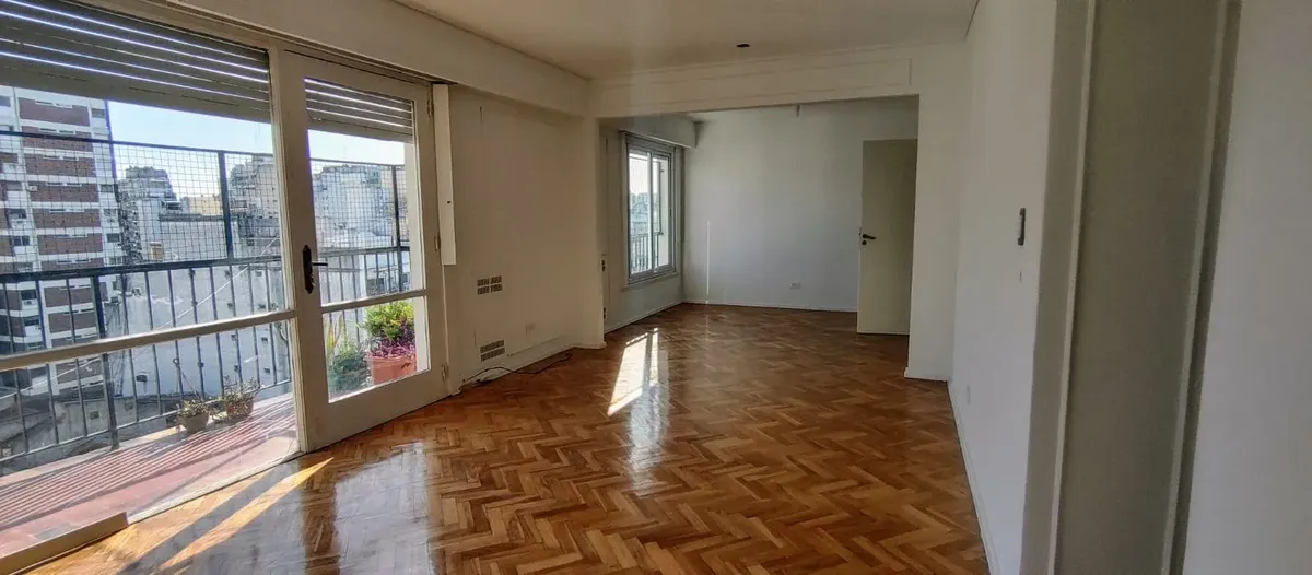 3 спальни с парковкой и балконом, Recoleta