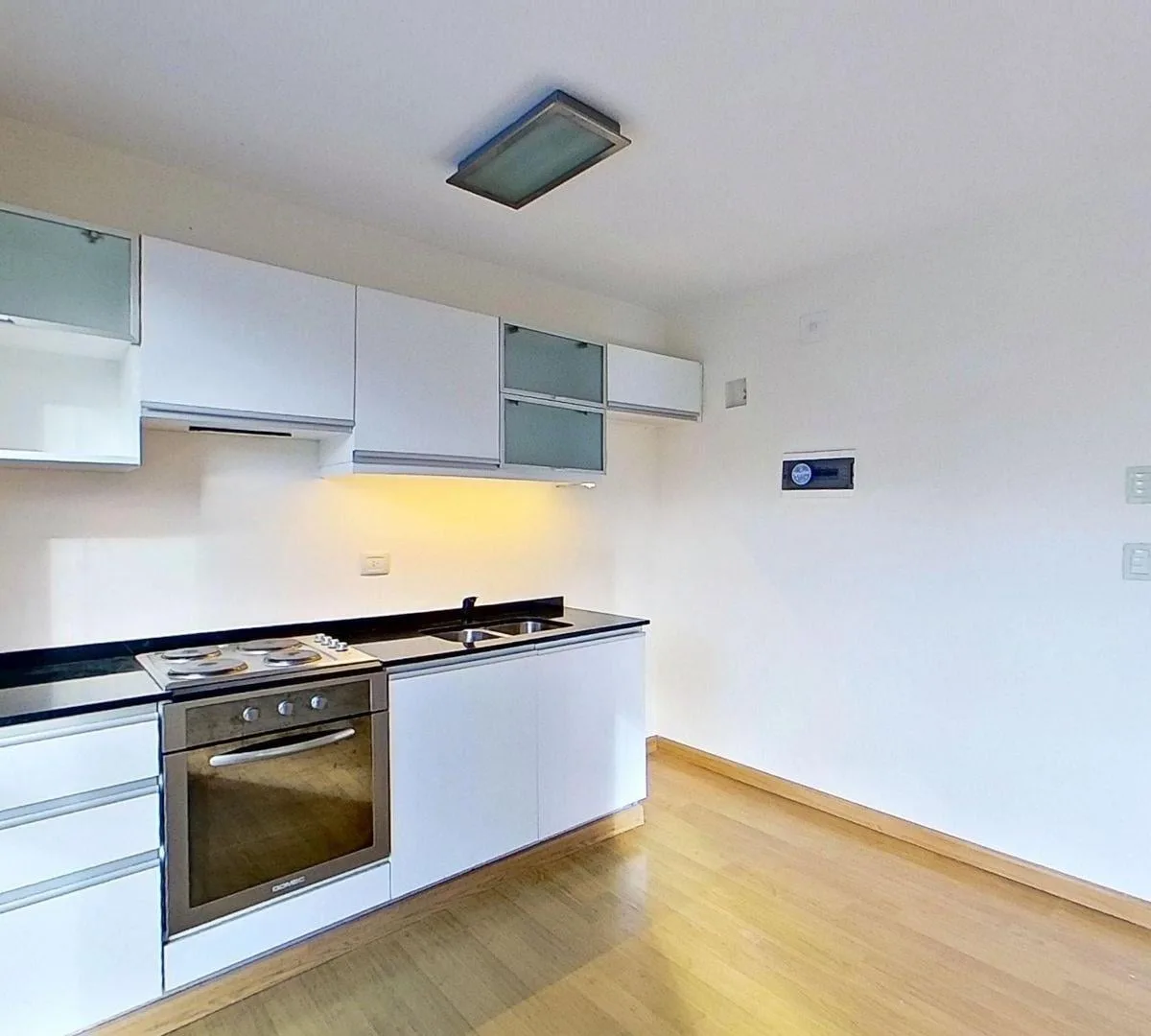 Studio with pool and gym, Almagro