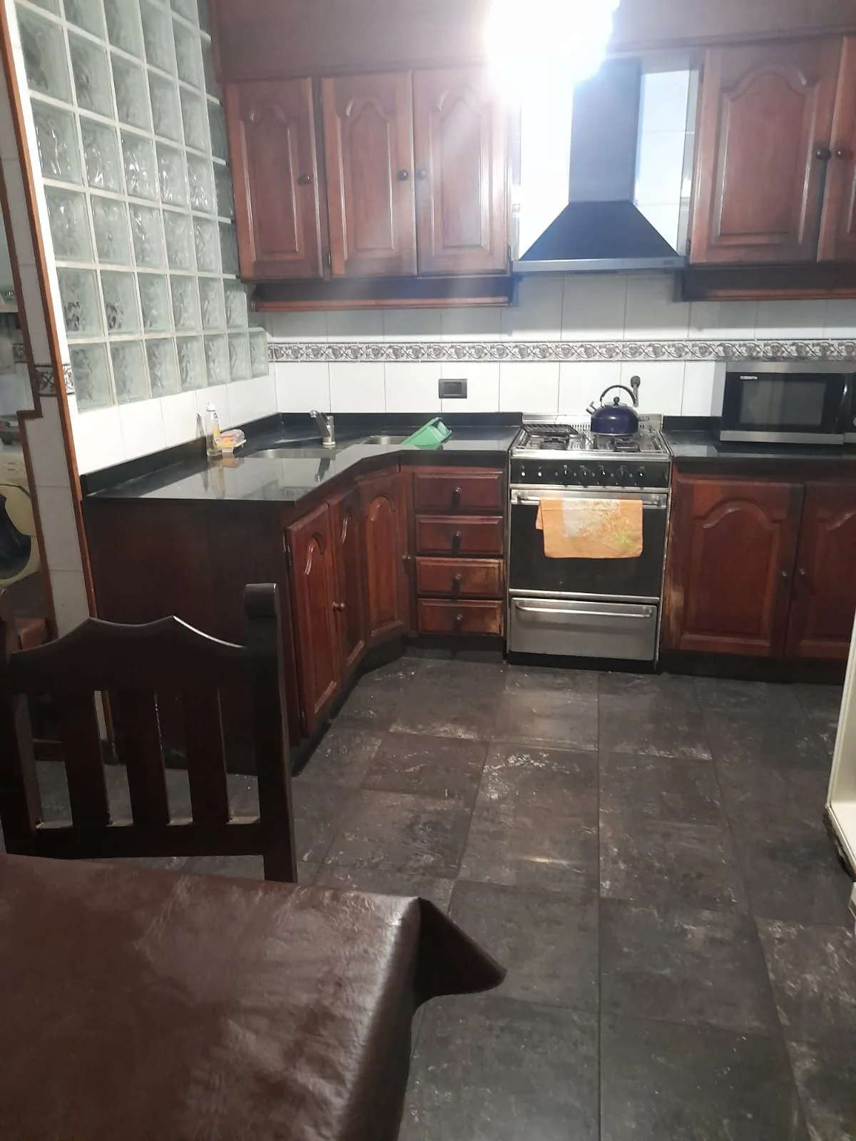 Departamento con balcón y A/A