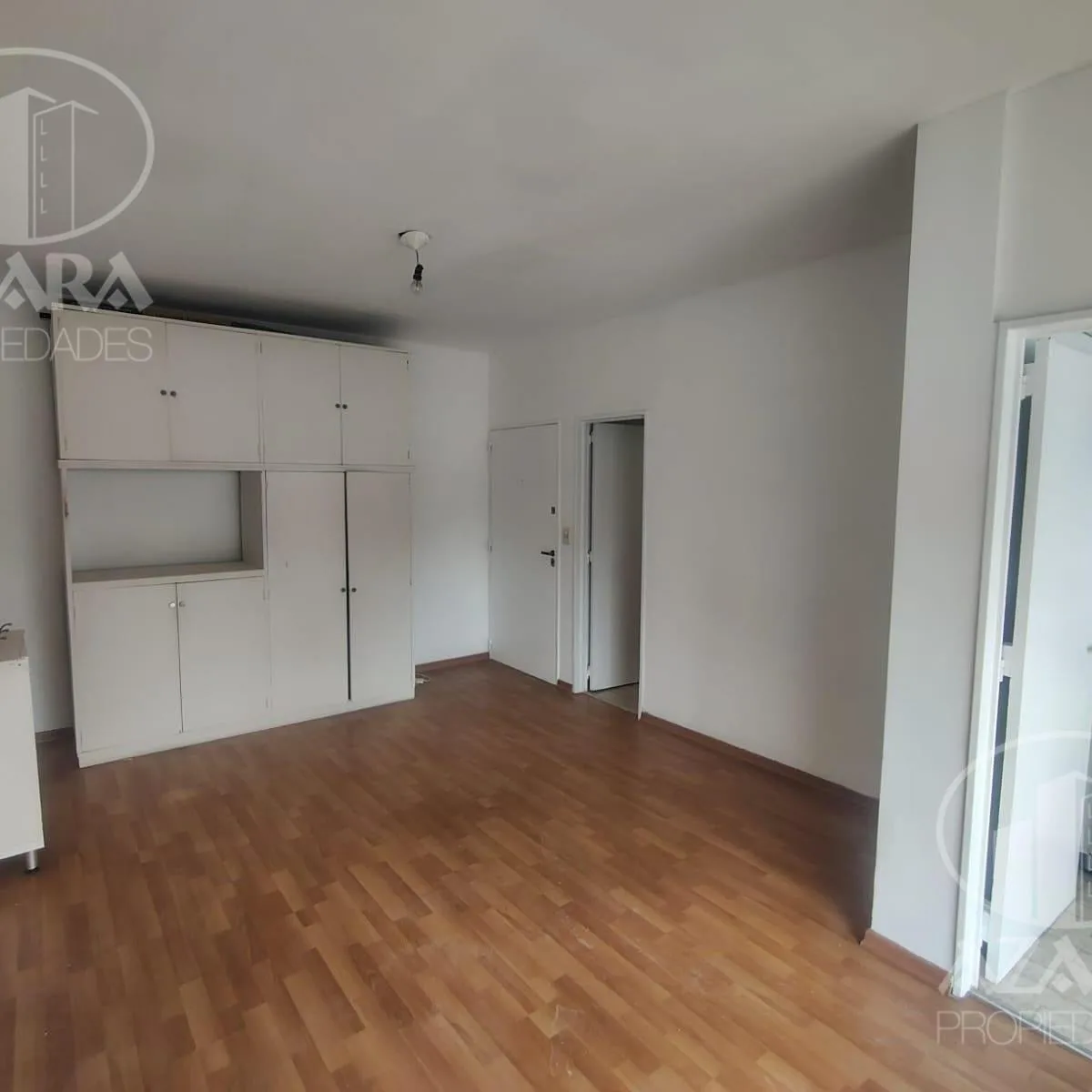 Departamento 1 ambiente con ventanal