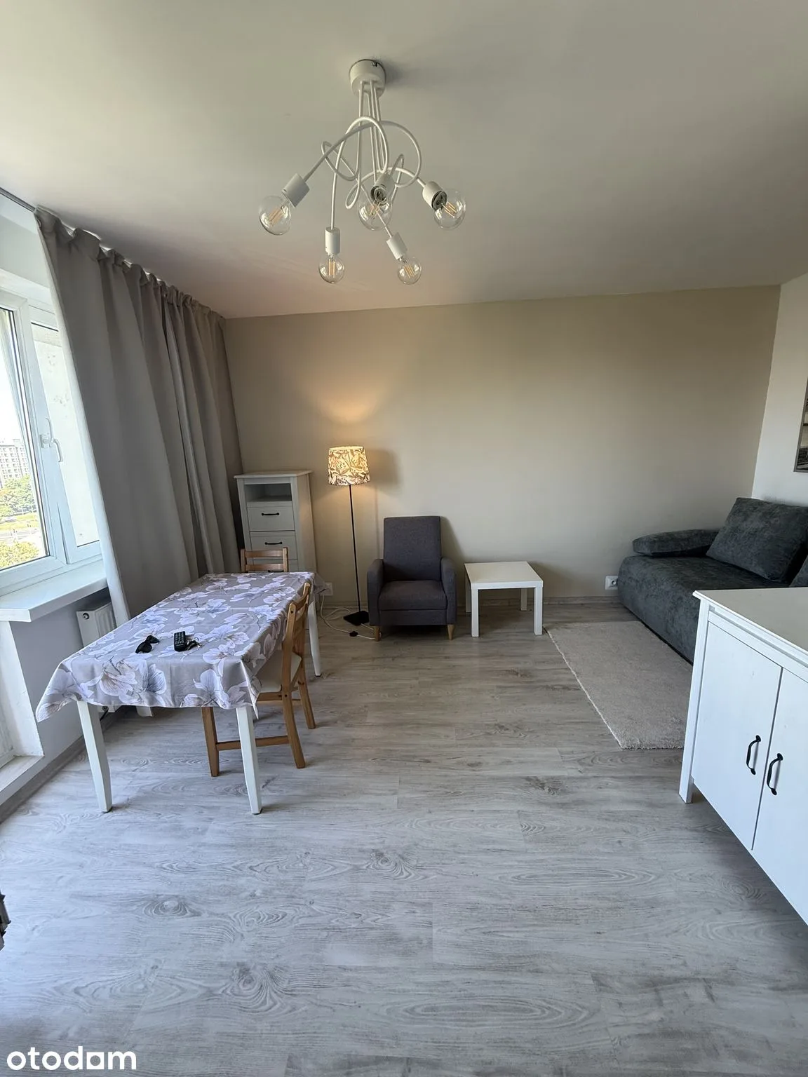31 m² studio, 8th floor