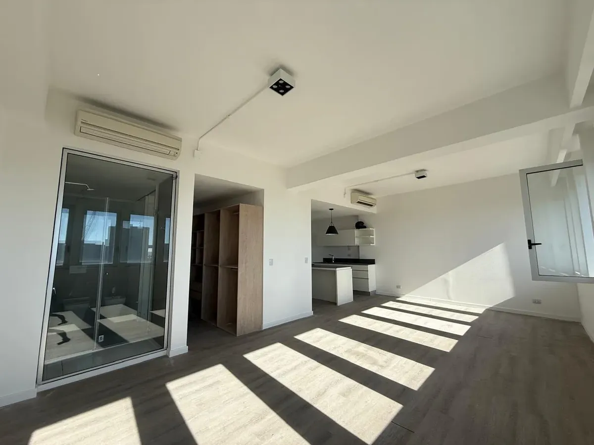 Divisible loft in Retiro