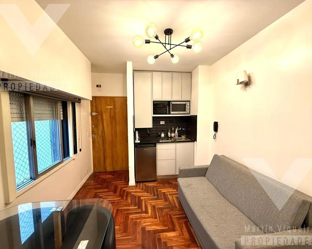 Villa Urquiza. Dos Ambientes en Alquiler en Acha y Monroe.