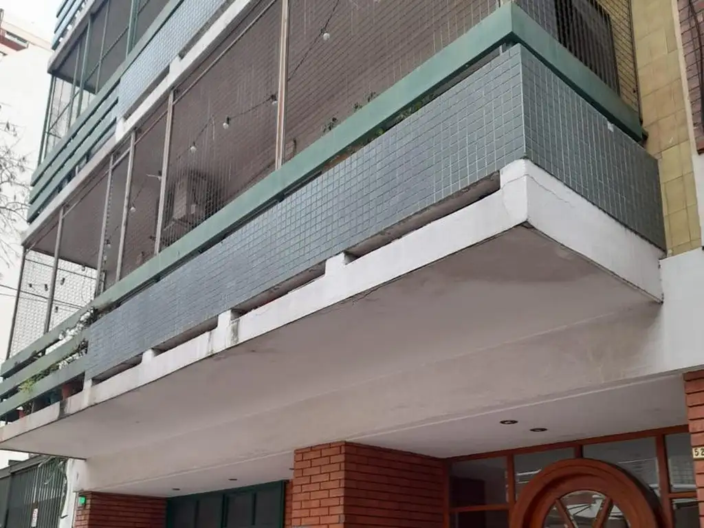 Monoambiente con balcón en Villa Urquiza