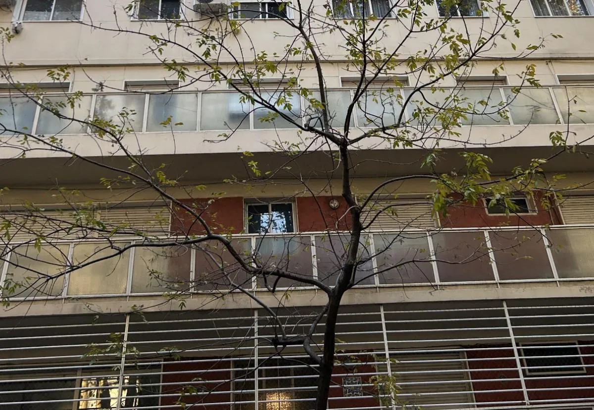 2BR high-floor apartment