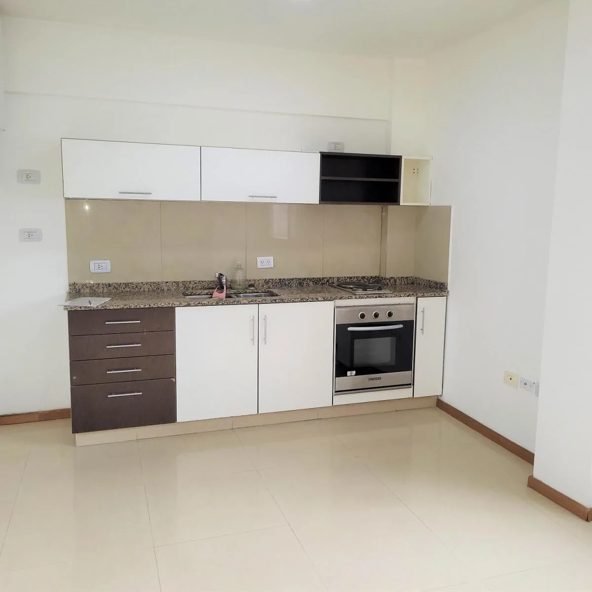 Monoambiente con cocina integrada