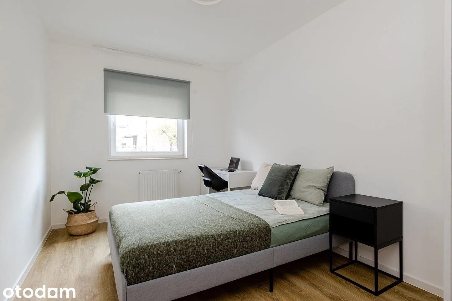 38 m² furnished 2-room, bedroom