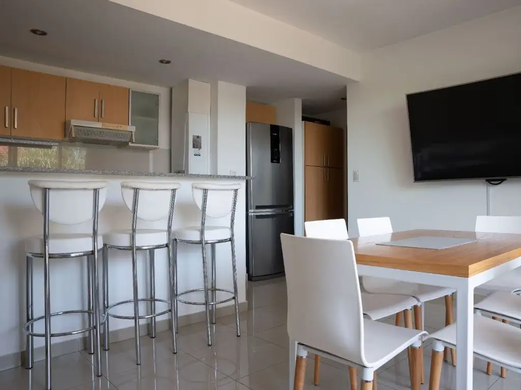 Departamento en Olivos con balcón