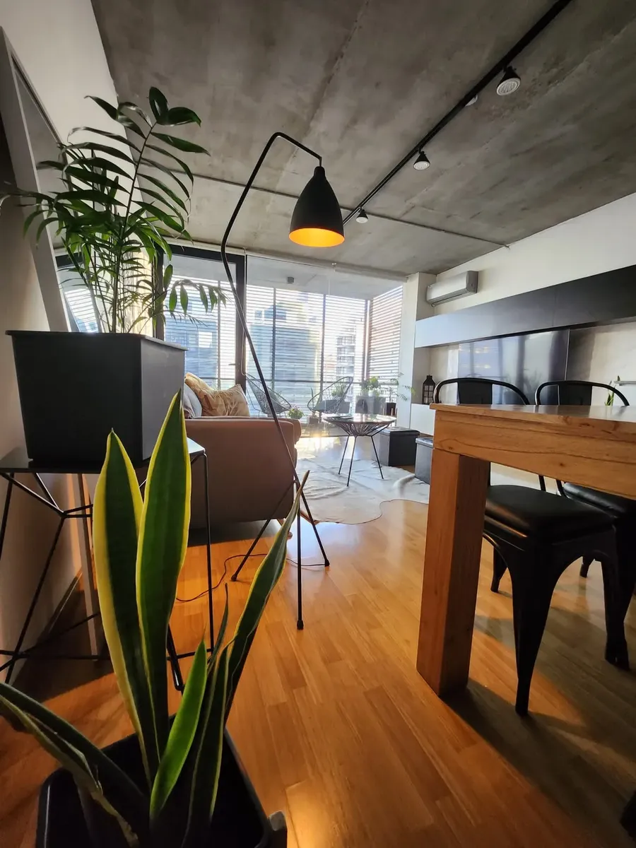 Departamento moderno con balcón