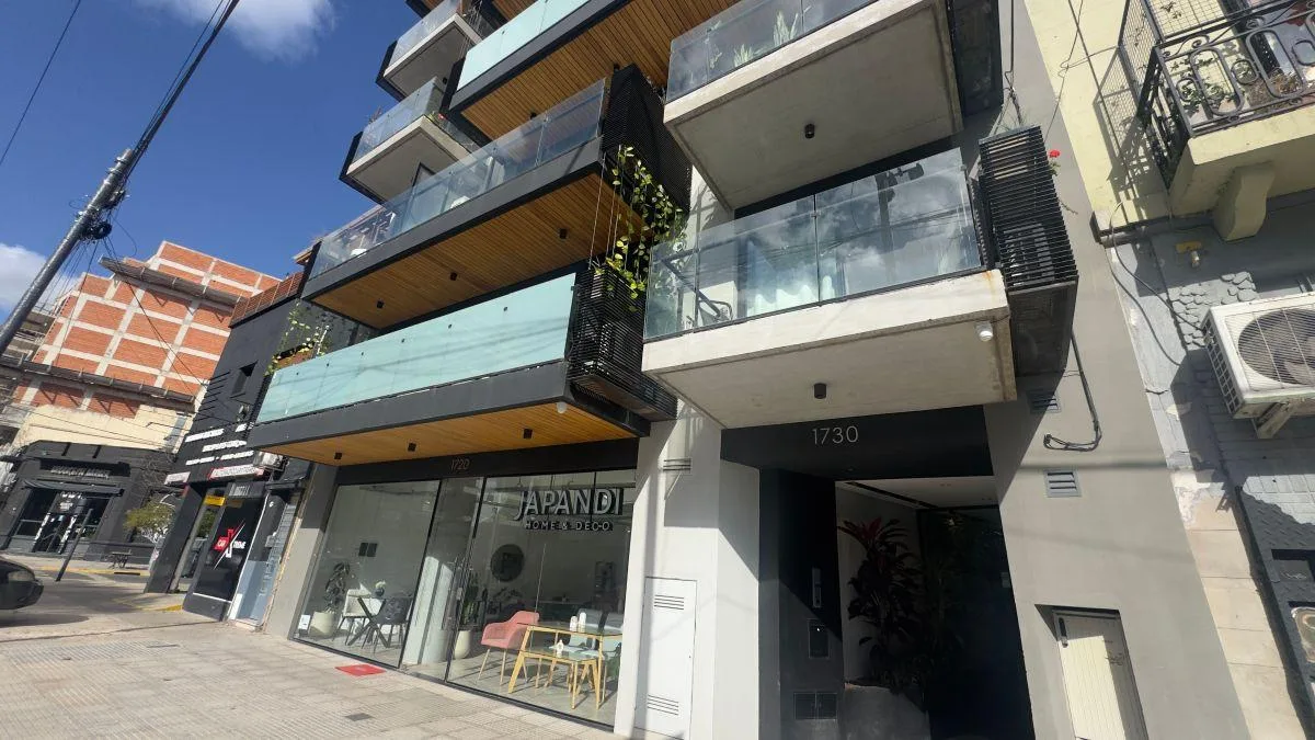 Terraza con parrilla y 2 baños