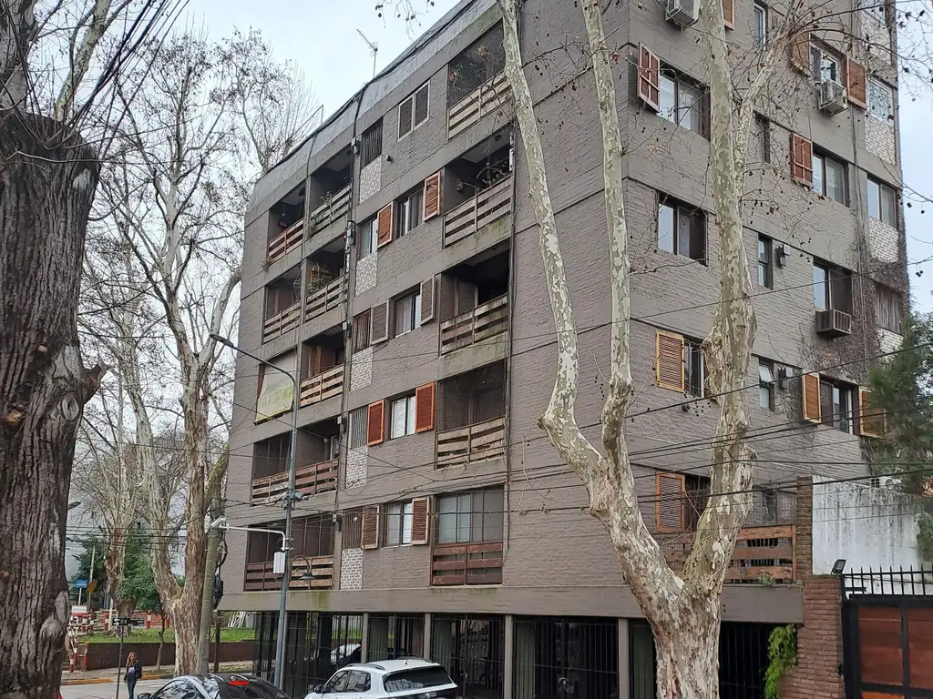 Departamento en La Lucila con aire