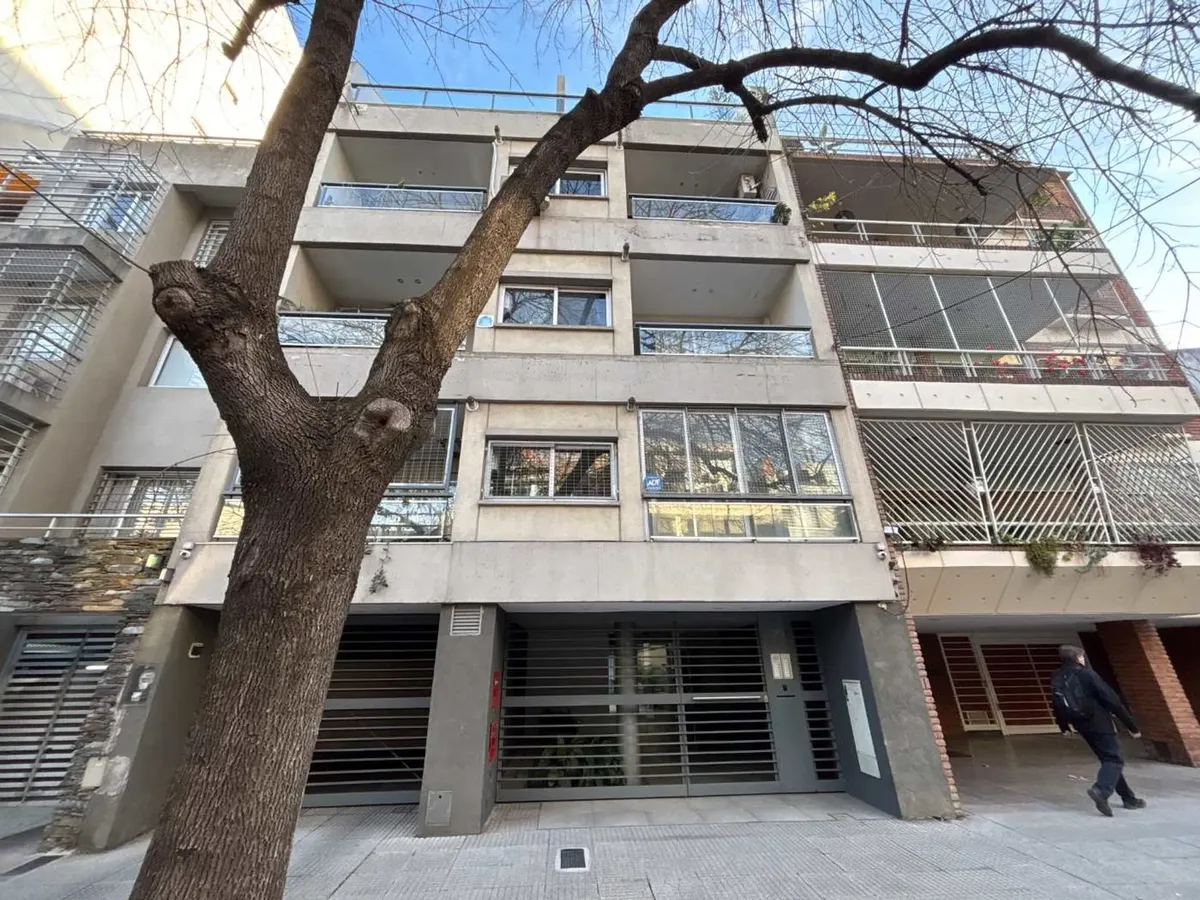 Alquiler Depto 2 Amb. Con Balcón | Sum Y Jardín