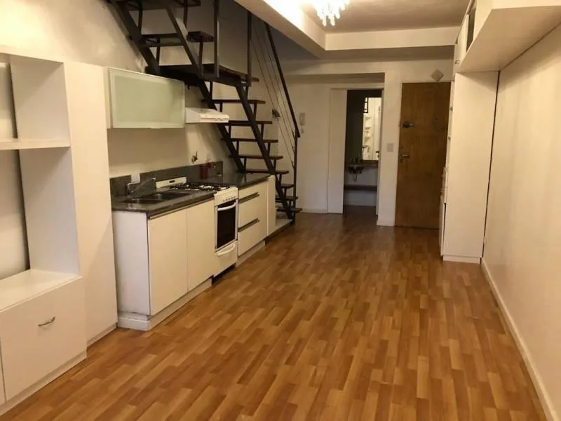 Duplex al frente con terraza