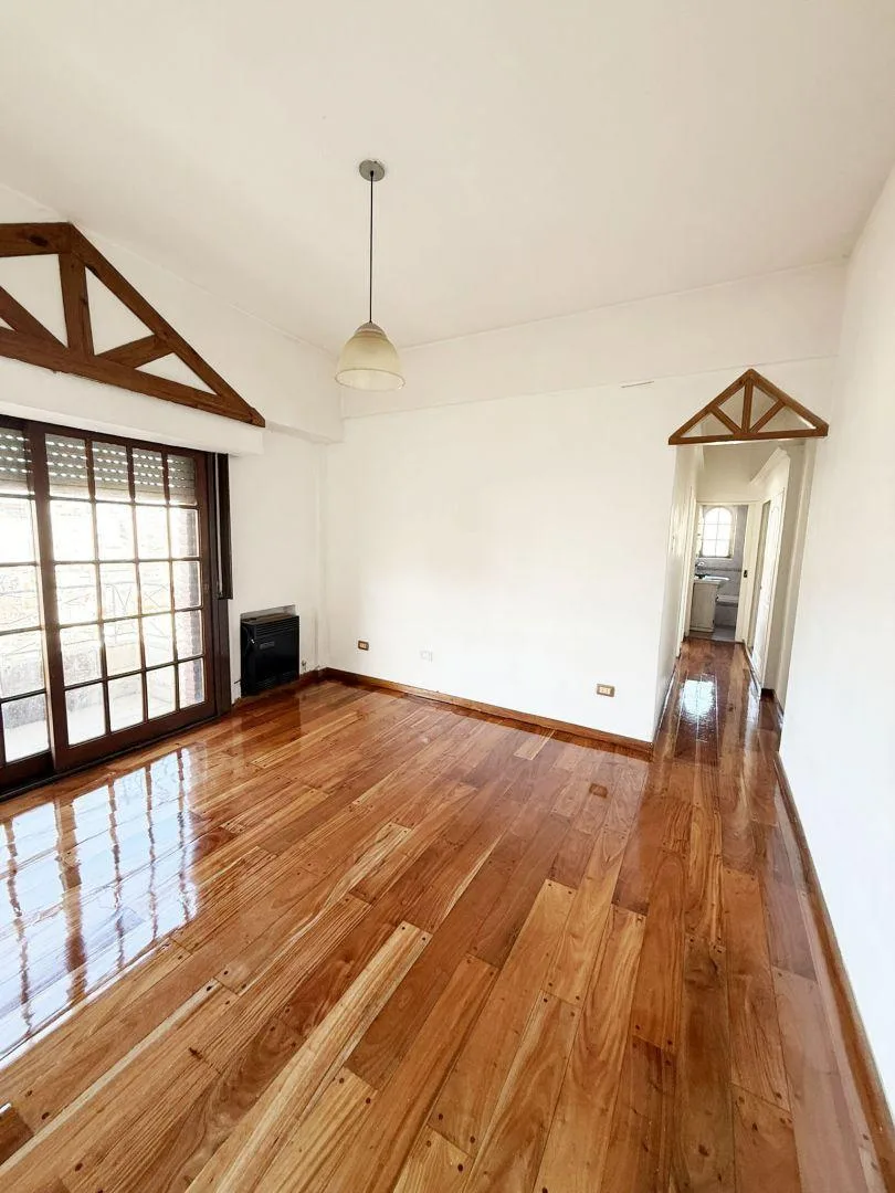 Departamento 3 Ambientes. | Av Jujuy Al 200
