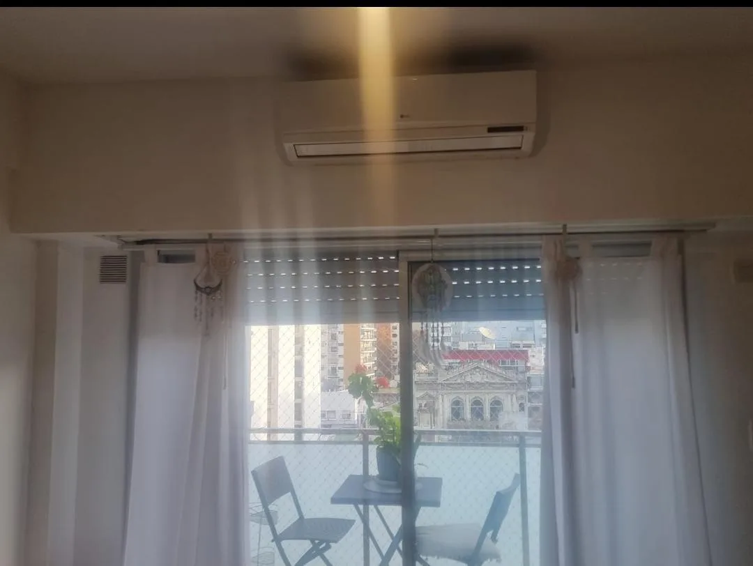Monoambiente divisible con balcón