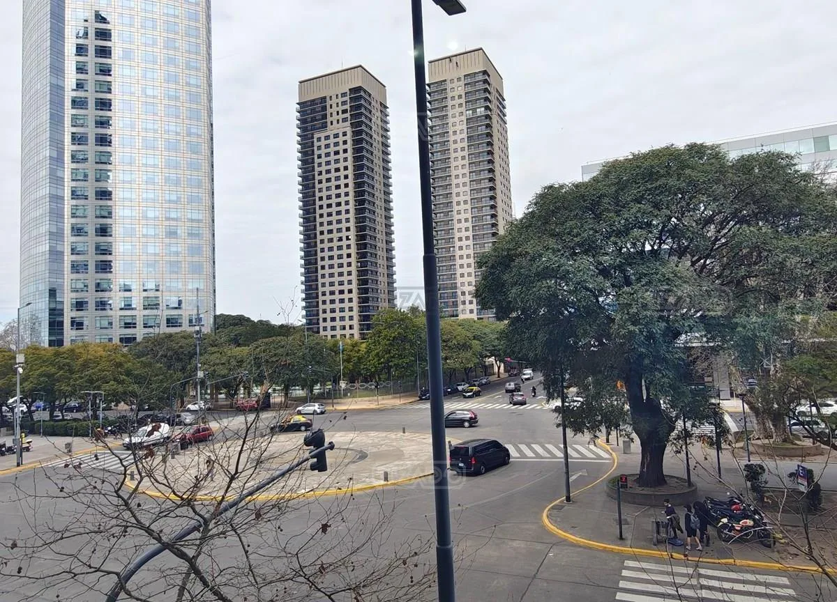 Puerto Madero con balcón corrido