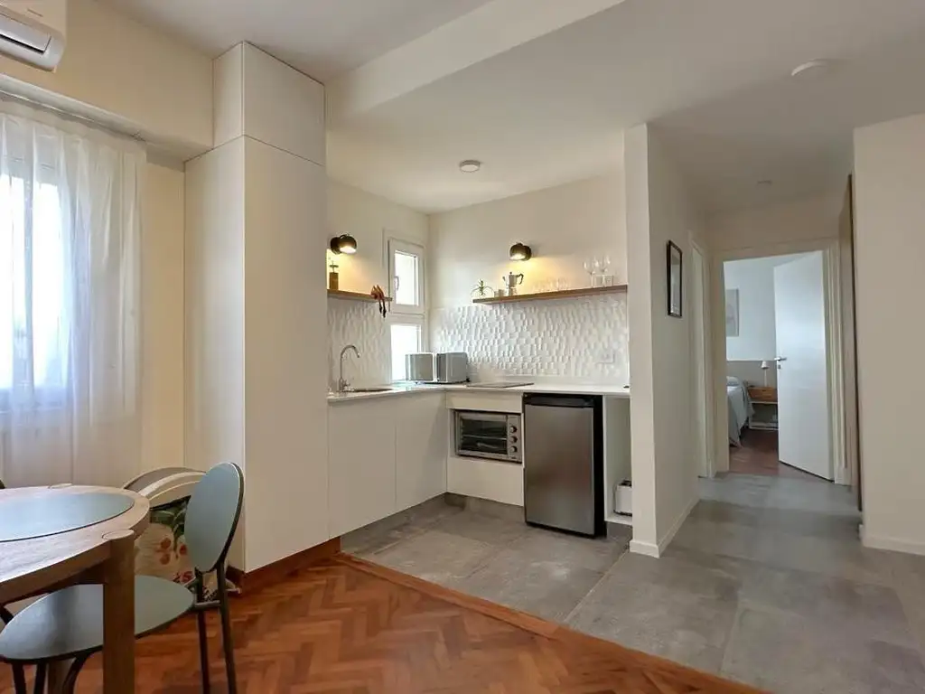 Furnished 2-room, AC hot/cold
