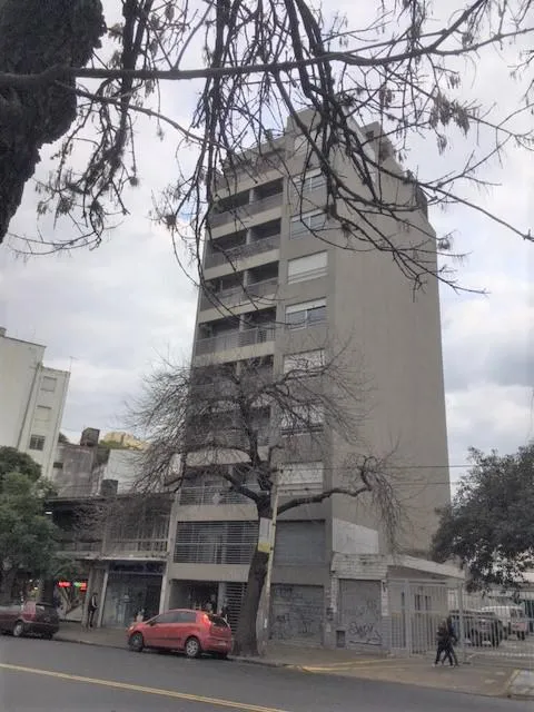 2BR with balcony and parking