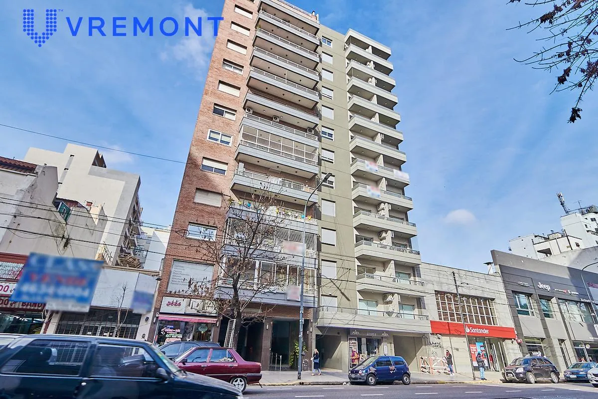 Monoambiente con balcón norte