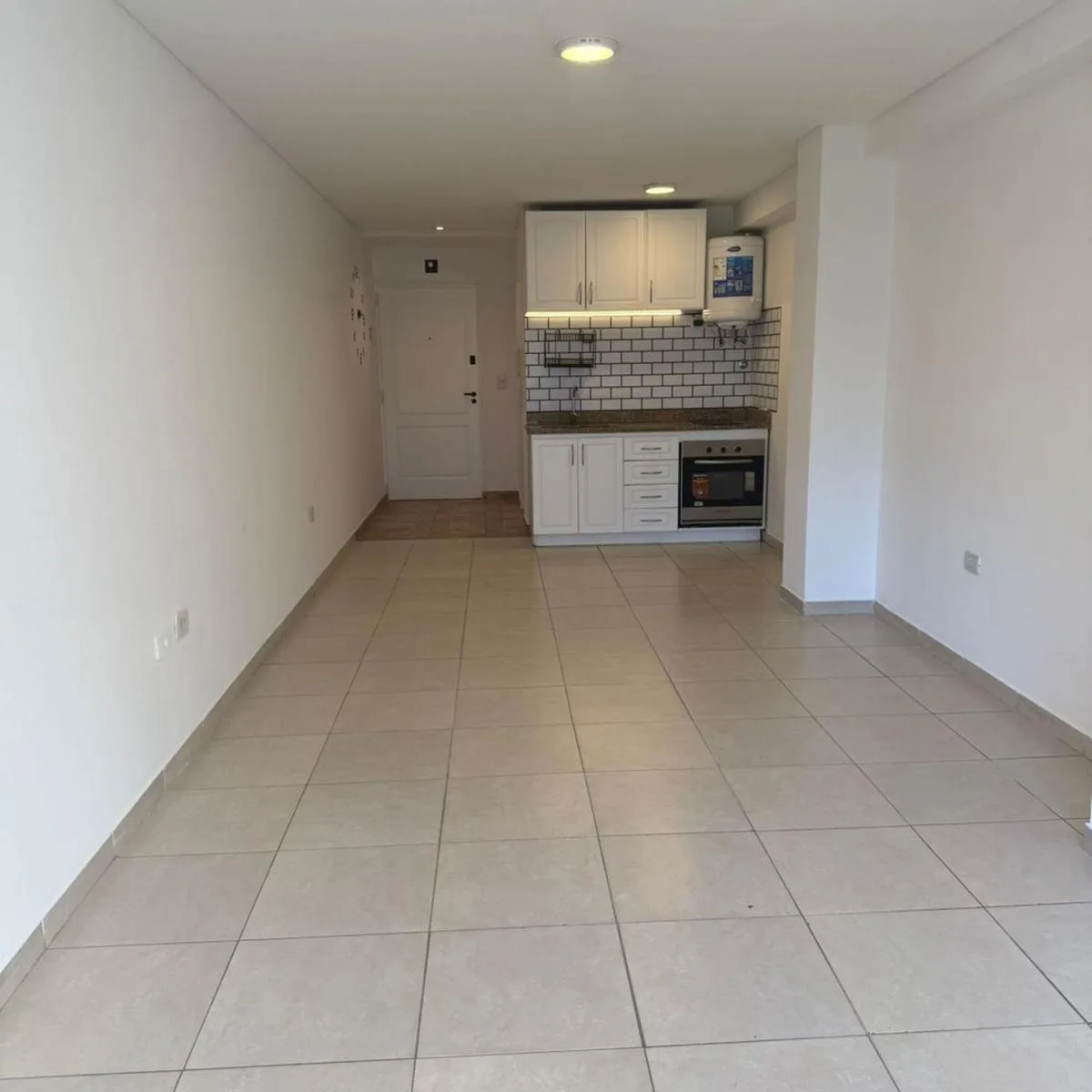 Studio en piso 3 con parque