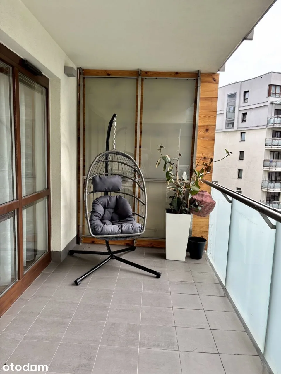 balcony
