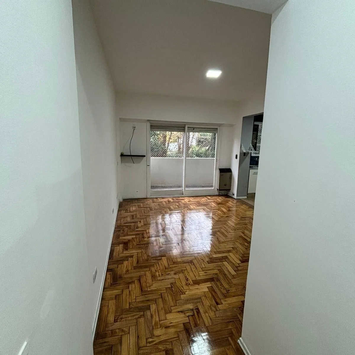Departamento 2 ambientes con balcón