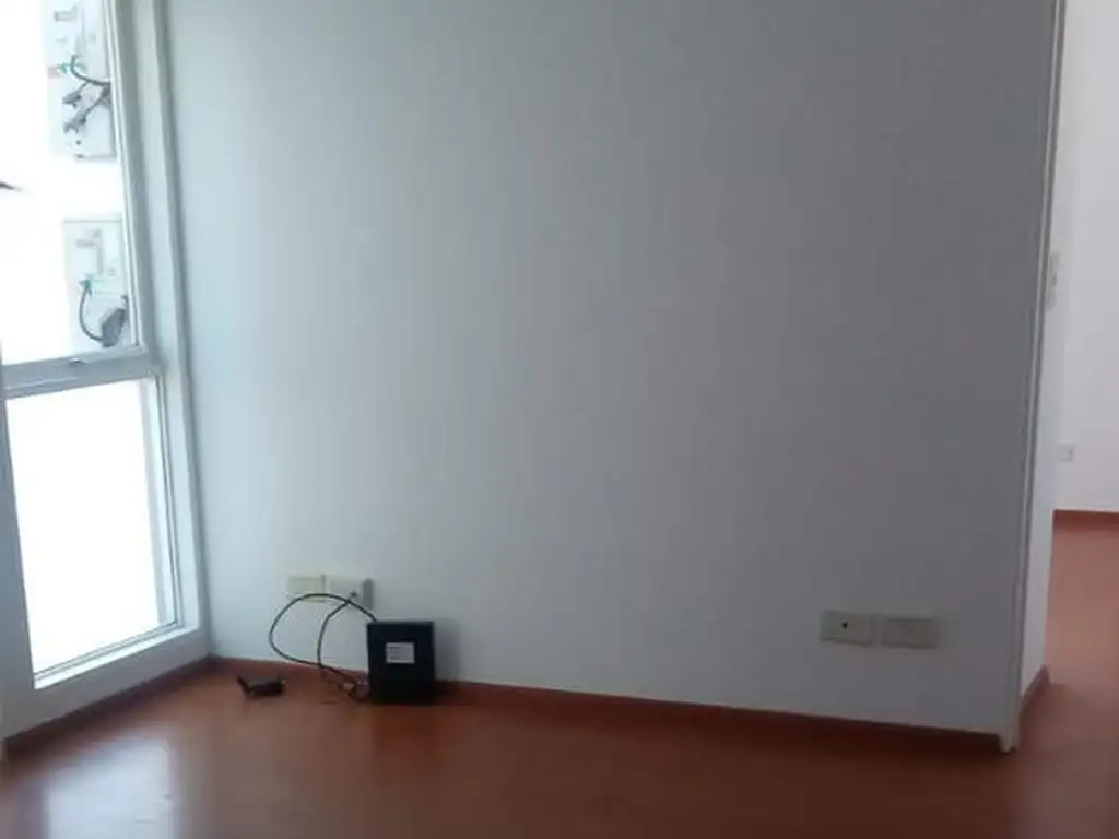 Departamento 2 ambientes lateral