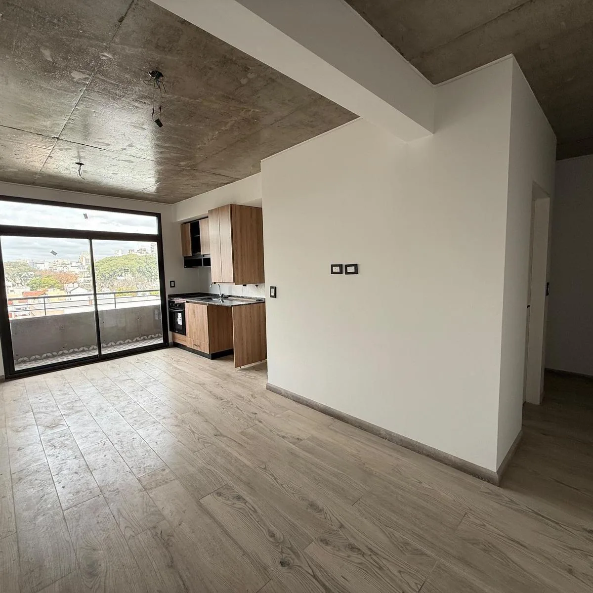 Monoambiente con balcón en Villa Urquiza
