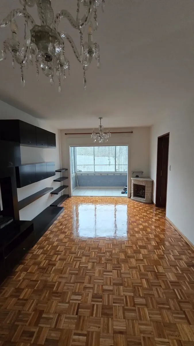 Departamento 88 m² con balcón