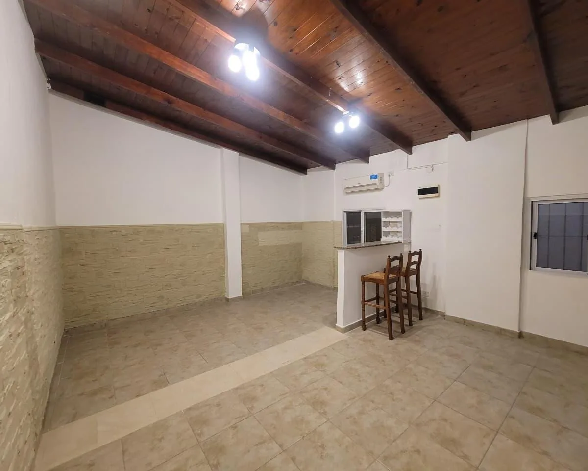 1 bedroom with parking and balcony, Vicente López